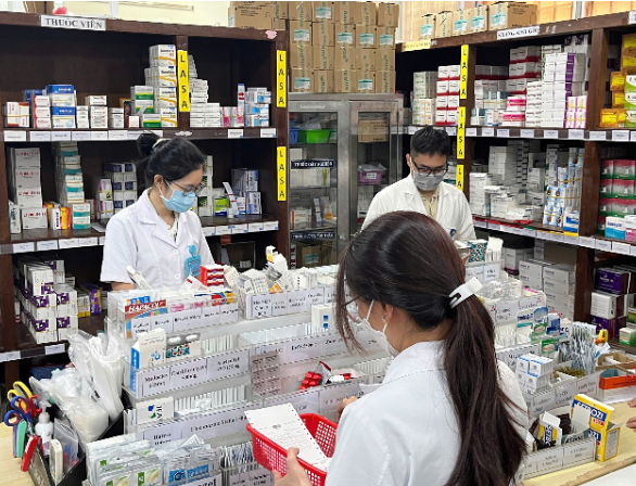 Phòng mổ sáng đèn suốt Tết Bính Ngọ, các bác sĩ thực hiện hơn 22.000 ca phẫu thuật